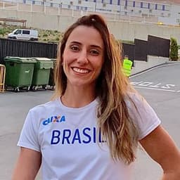 Juliana De Menis Campos